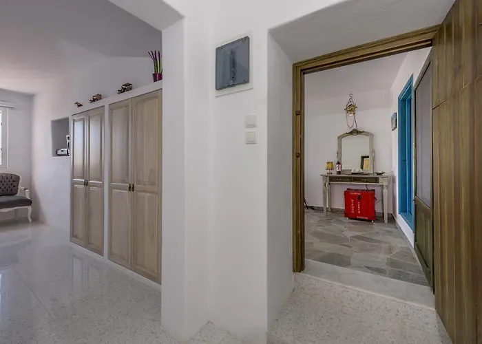 Koufiakas Boathouse Поллония